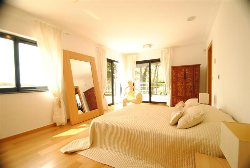 8 Bed Townhouse for sale in Cabopino Costa Del Sol, Málaga, Spain