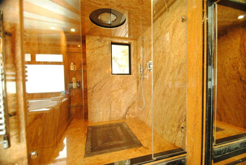 8 Bed Townhouse for sale in Cabopino Costa Del Sol, Málaga, Spain