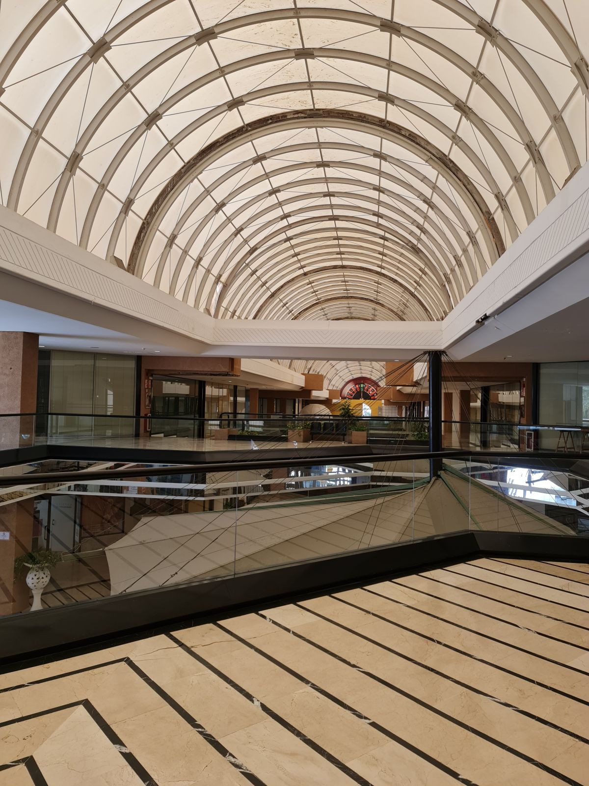 Commercial unit for sale in Puerto Banús Costa Del Sol, Málaga, Spain