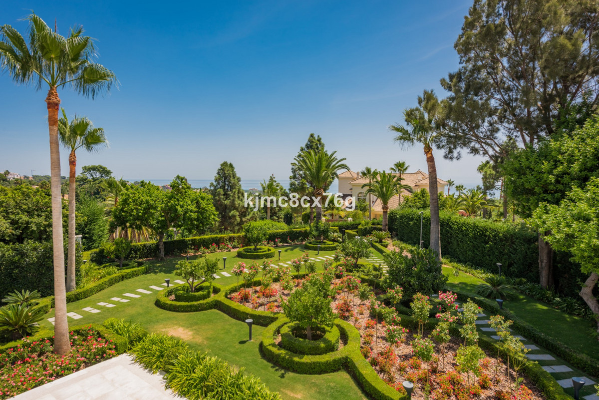 Se vende Villa - Chalet de 7 dormitorios en Costa Del Sol, Málaga, España