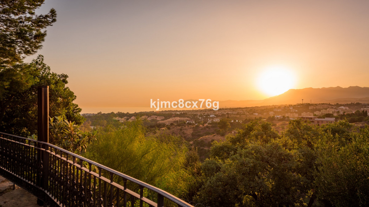 Se vende Villa - Chalet de 7 dormitorios en Costa Del Sol, Málaga, España
