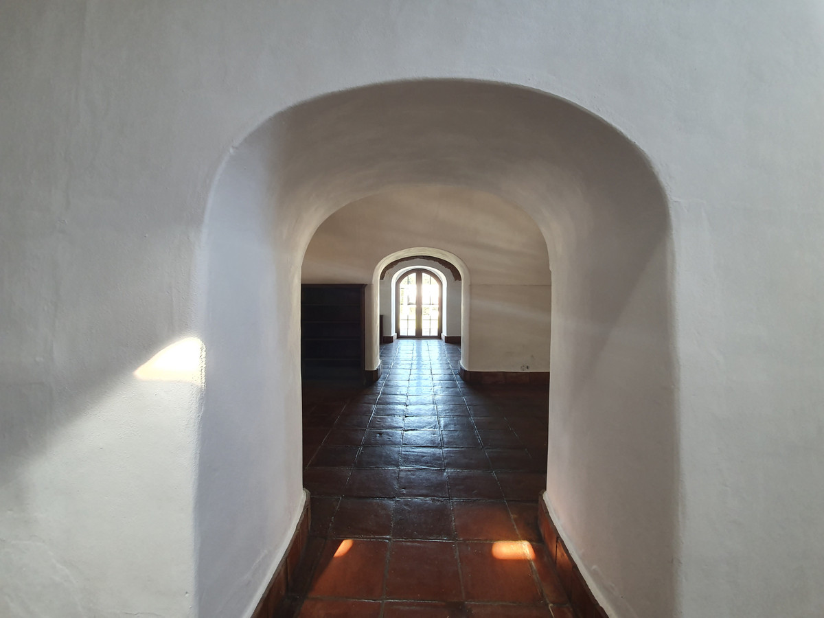 Se vende Finca - Cortijo de 11 dormitorios en Costa Del Sol, Cadiz, España