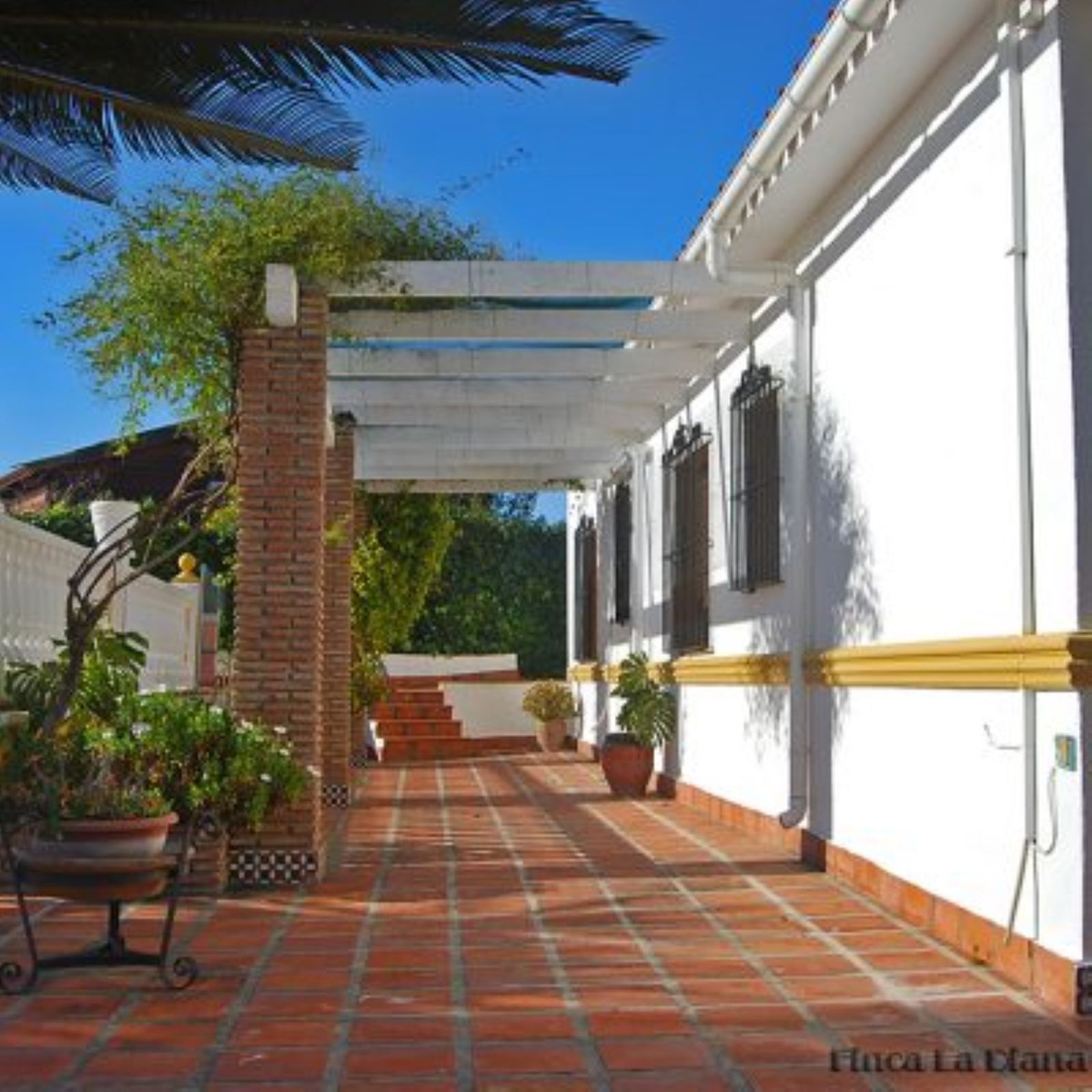 5 Bed Townhouse for sale in Alhaurín De La Torre Costa Del Sol, Málaga, Spain