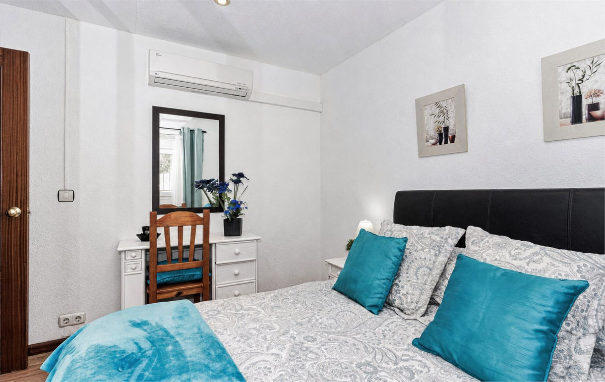 3 Bed Townhouse for sale in Estepona Costa Del Sol, Málaga, Spain