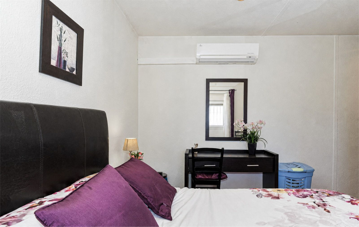 3 Bed Townhouse for sale in Estepona Costa Del Sol, Málaga, Spain