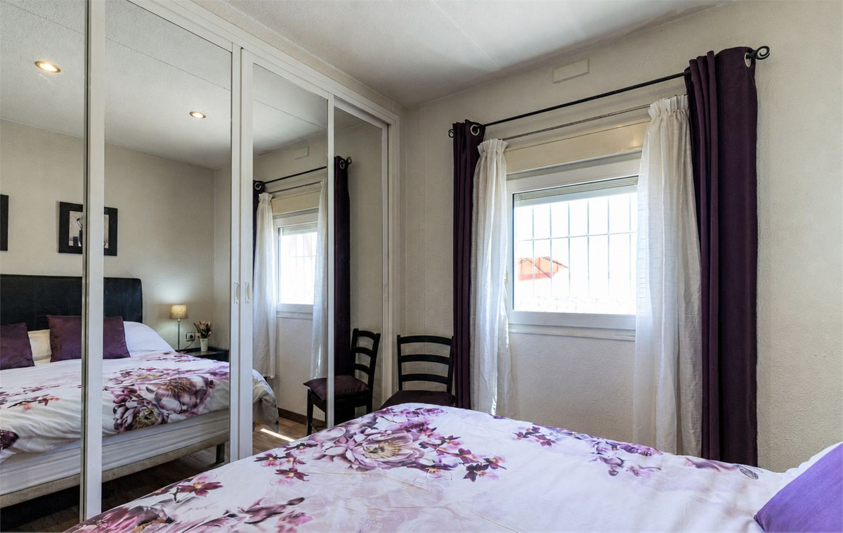 3 Bed Townhouse for sale in Estepona Costa Del Sol, Málaga, Spain