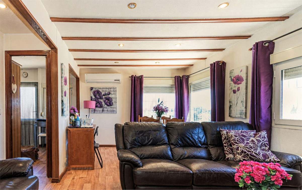 3 Bed Townhouse for sale in Estepona Costa Del Sol, Málaga, Spain