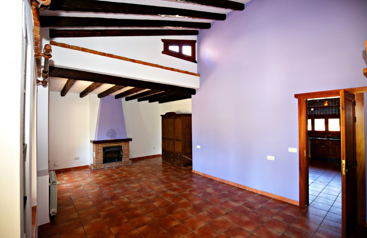 Se vende Villa - Chalet de 9 dormitorios en Costa Del Sol East, Málaga, España