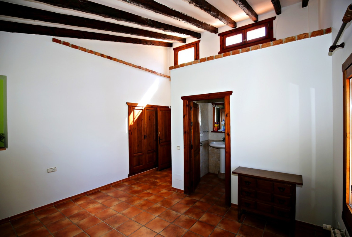 Se vende Villa - Chalet de 9 dormitorios en Costa Del Sol East, Málaga, España
