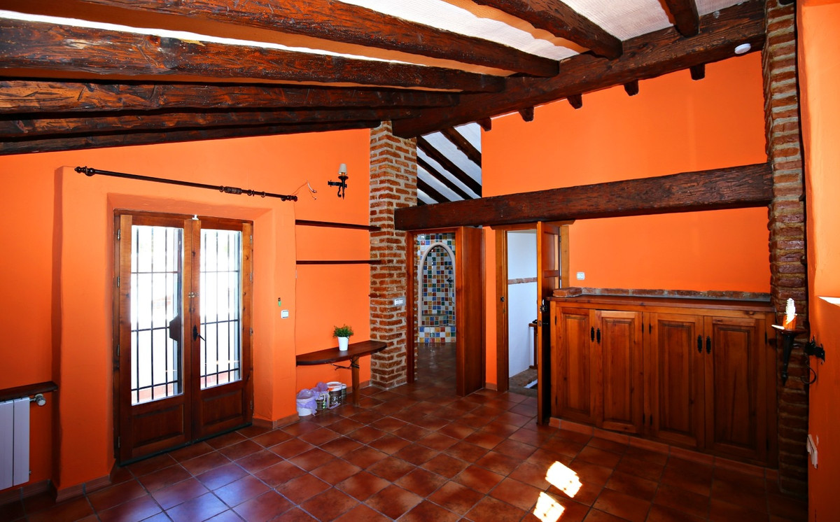 Se vende Villa - Chalet de 9 dormitorios en Costa Del Sol East, Málaga, España