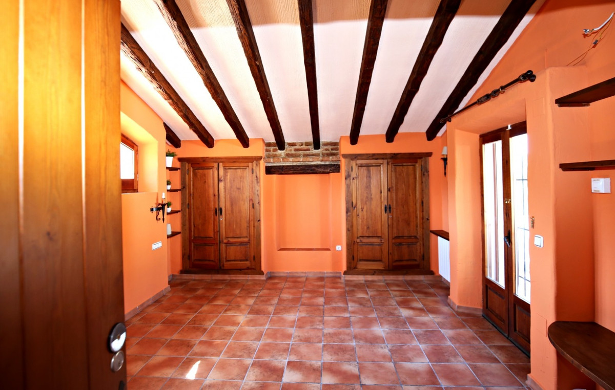 Se vende Villa - Chalet de 9 dormitorios en Costa Del Sol East, Málaga, España