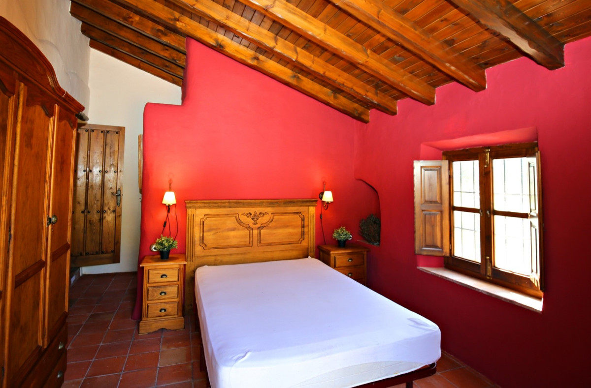 Se vende Villa - Chalet de 9 dormitorios en Costa Del Sol East, Málaga, España