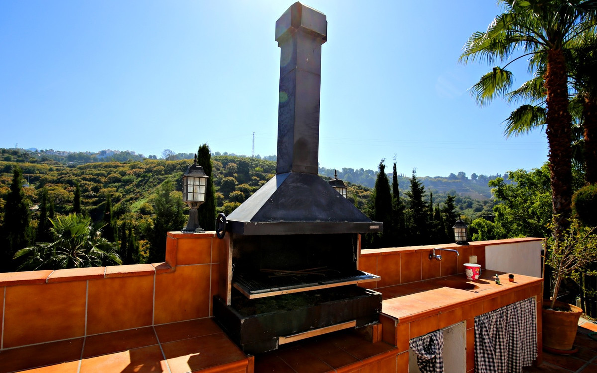 Se vende Villa - Chalet de 9 dormitorios en Costa Del Sol East, Málaga, España