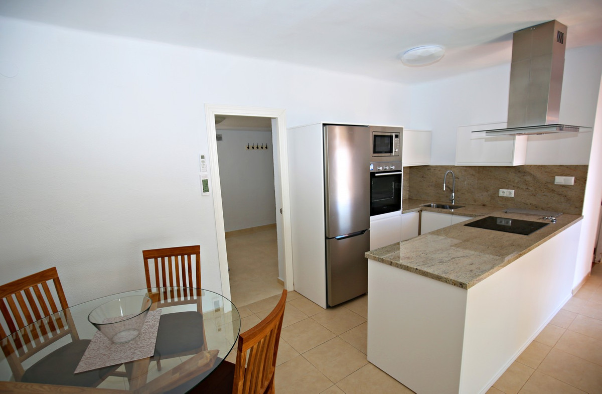 3 Bed Townhouse for sale in Caleta De Vélez Costa Del Sol East, Málaga, Spain