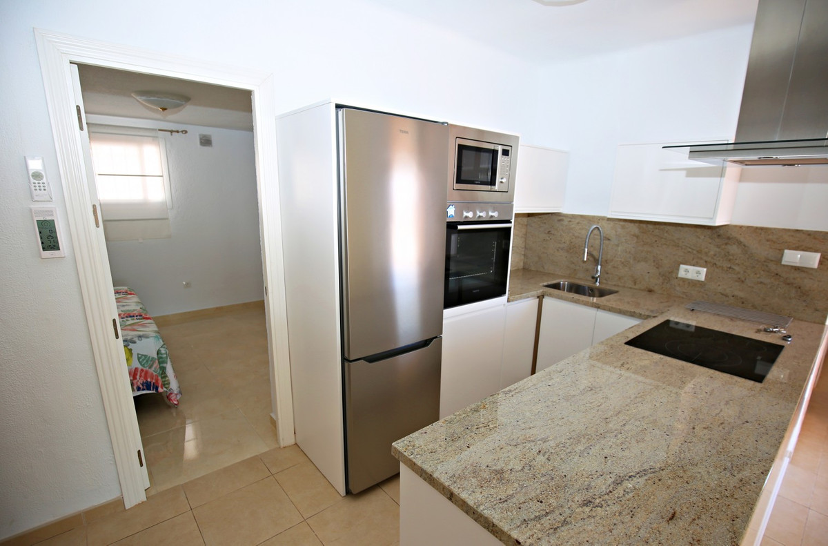 3 Bed Townhouse for sale in Caleta De Vélez Costa Del Sol East, Málaga, Spain