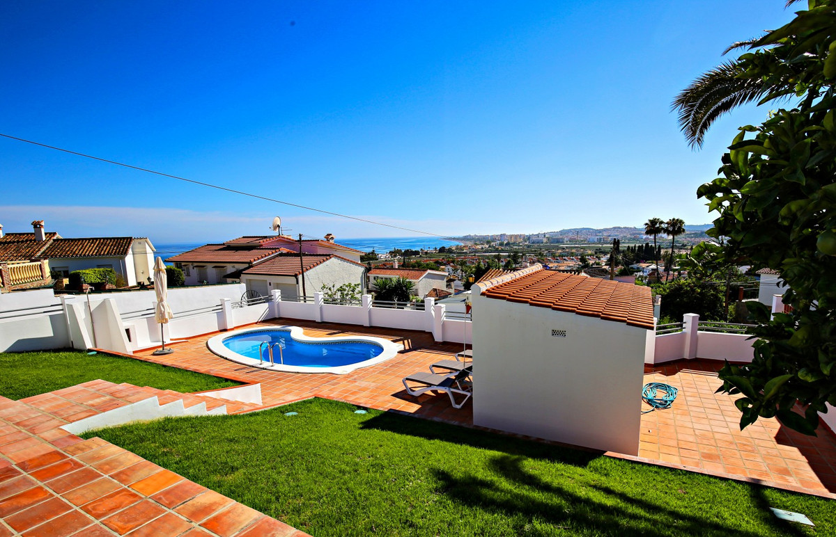 3 Bed Townhouse for sale in Caleta De Vélez Costa Del Sol East, Málaga, Spain