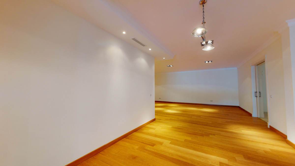 Se vende Villa - Chalet de 7 dormitorios en Costa Del Sol, Málaga, España