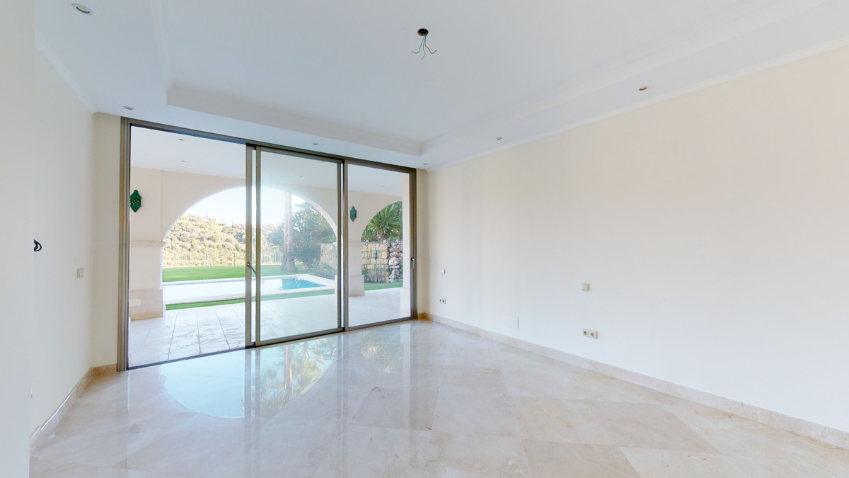 Se vende Villa - Chalet de 7 dormitorios en Costa Del Sol, Málaga, España