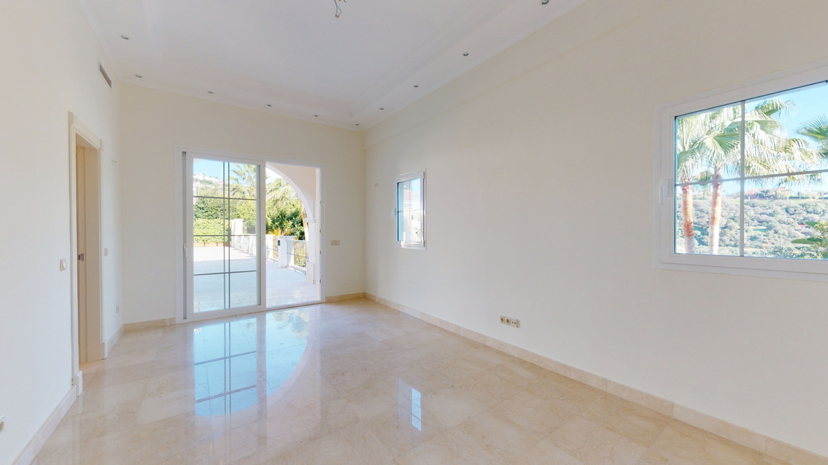 Se vende Villa - Chalet de 7 dormitorios en Costa Del Sol, Málaga, España