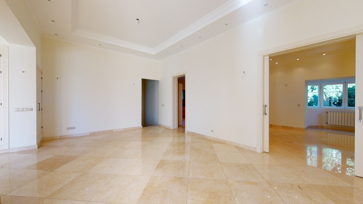 Se vende Villa - Chalet de 7 dormitorios en Costa Del Sol, Málaga, España