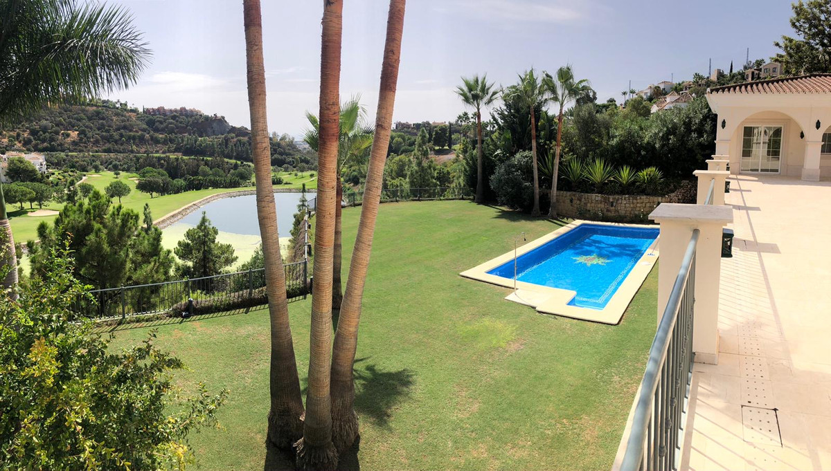 Se vende Villa - Chalet de 7 dormitorios en Costa Del Sol, Málaga, España