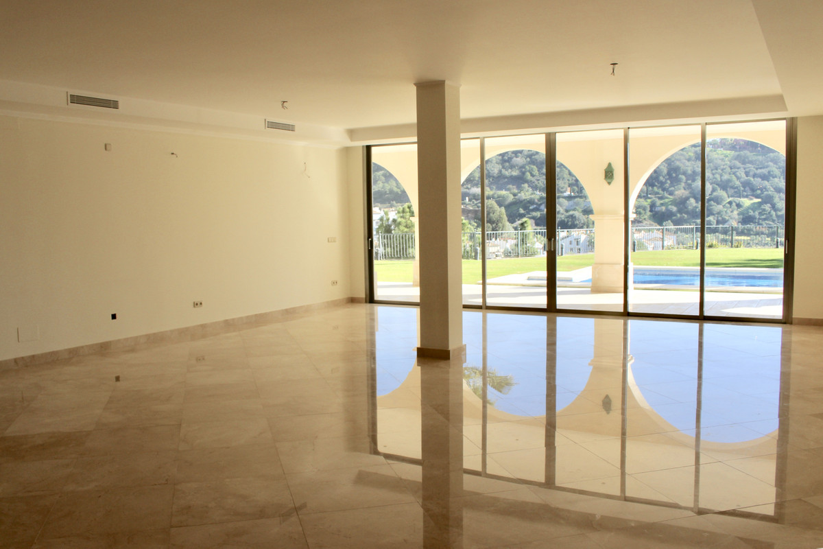 Se vende Villa - Chalet de 7 dormitorios en Costa Del Sol, Málaga, España