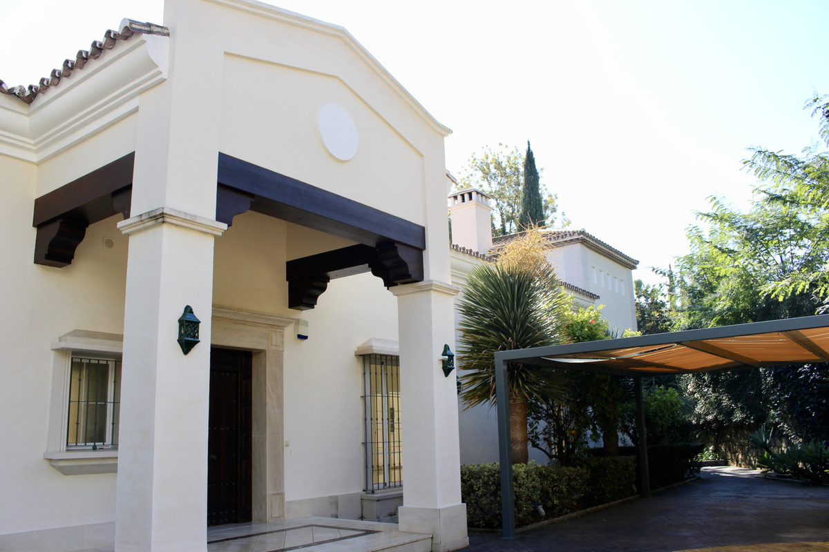 Se vende Villa - Chalet de 7 dormitorios en Costa Del Sol, Málaga, España
