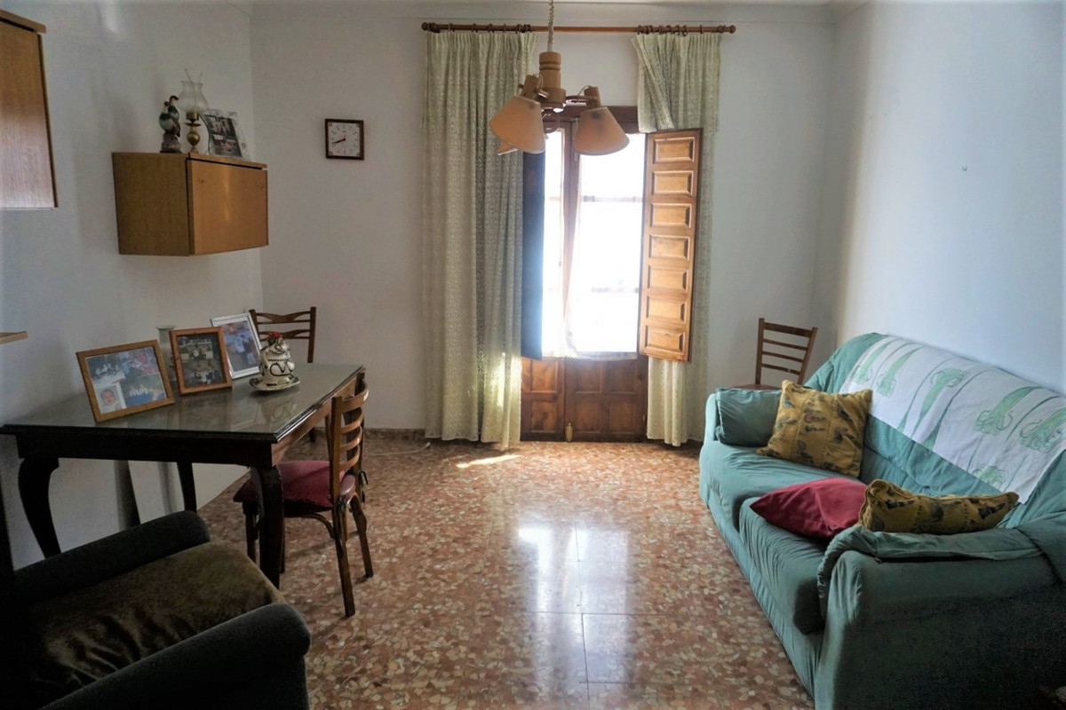 Se vende Pareada de 14 dormitorios en Costa Del Sol East, Málaga, España