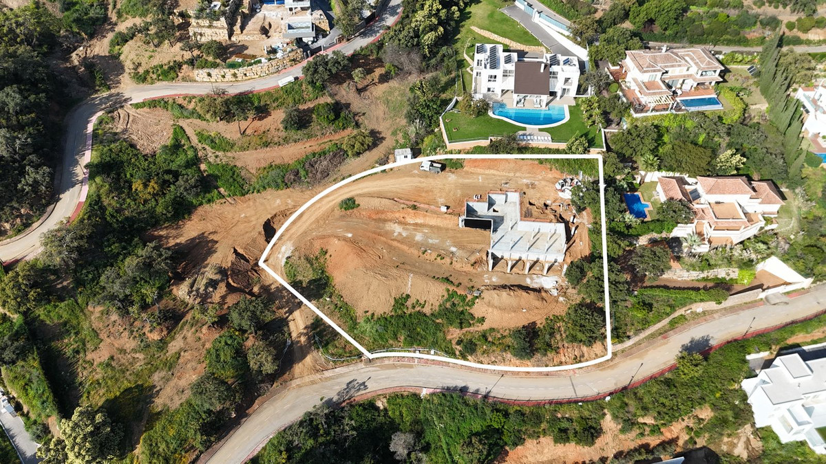 4 Bed Townhouse for sale in La Mairena Costa Del Sol, Málaga, Spain