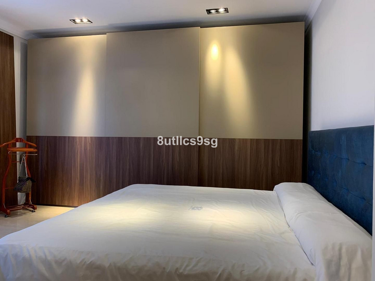 Se vende Apartamento Planta Media de 3 dormitorios en Costa Del Sol, Málaga, España