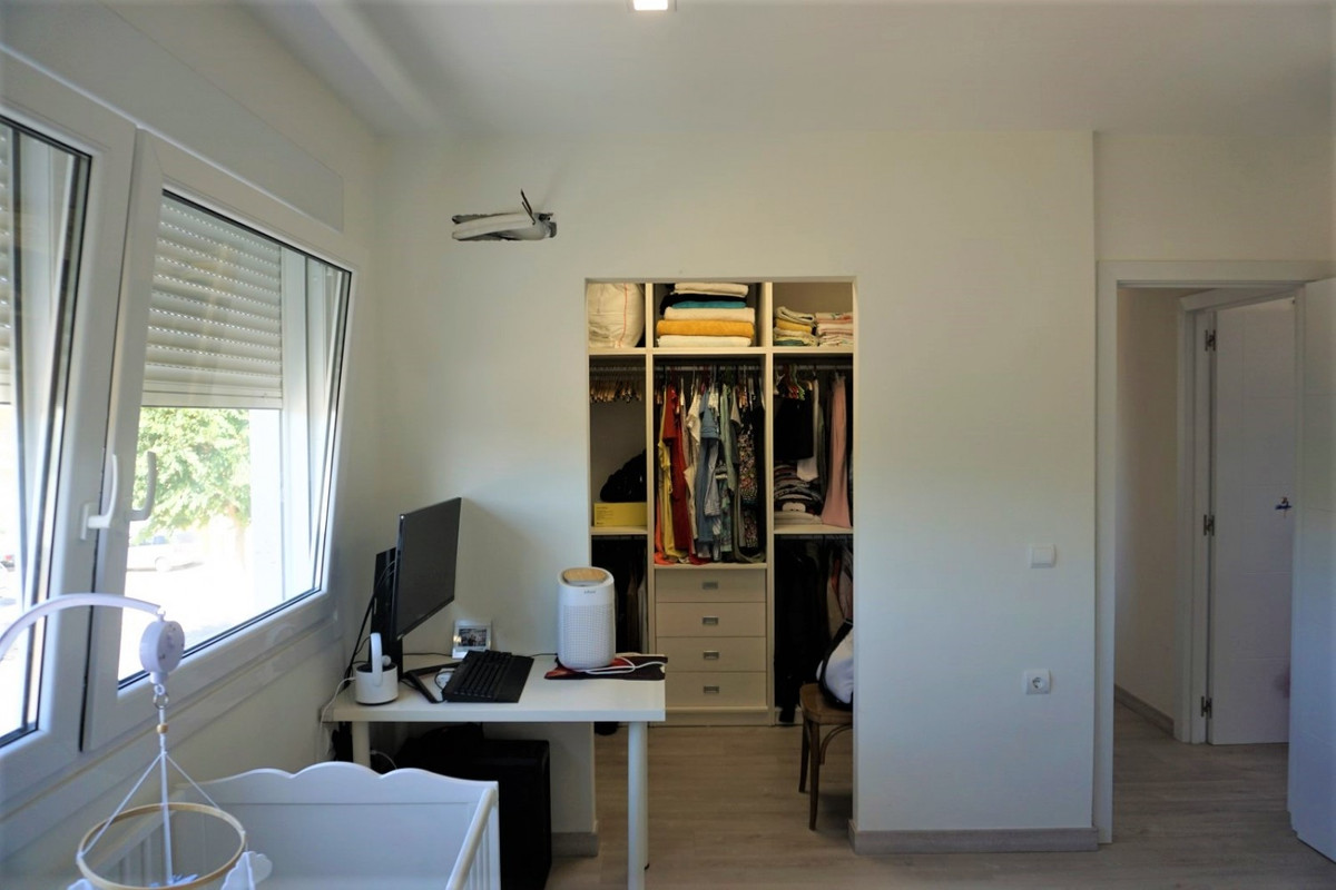 Se vende Villa - Chalet de 7 dormitorios en Costa Del Sol East, Málaga, España