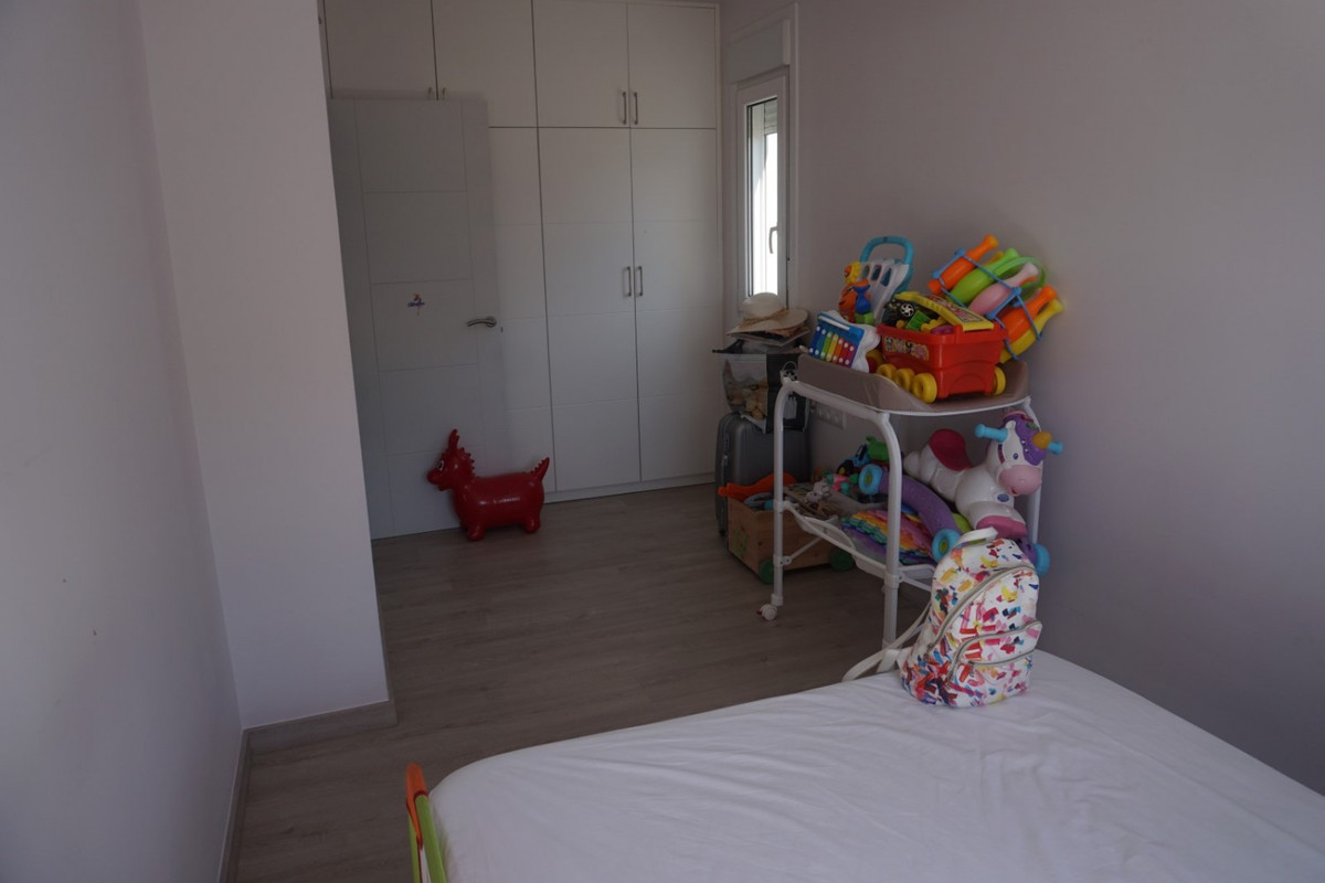 Se vende Villa - Chalet de 7 dormitorios en Costa Del Sol East, Málaga, España