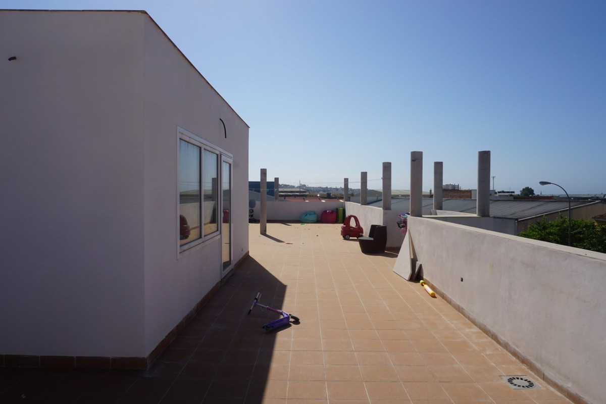 Se vende Villa - Chalet de 7 dormitorios en Costa Del Sol East, Málaga, España