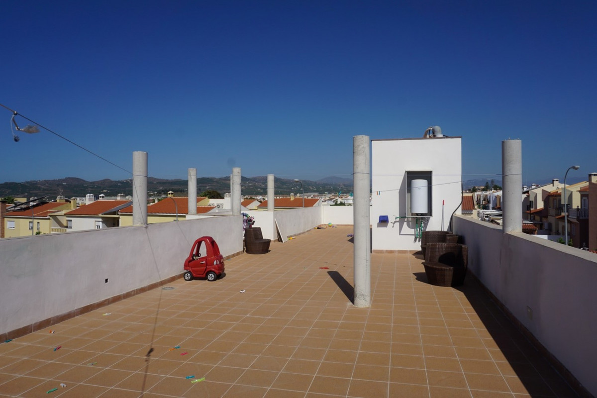 Se vende Villa - Chalet de 7 dormitorios en Costa Del Sol East, Málaga, España