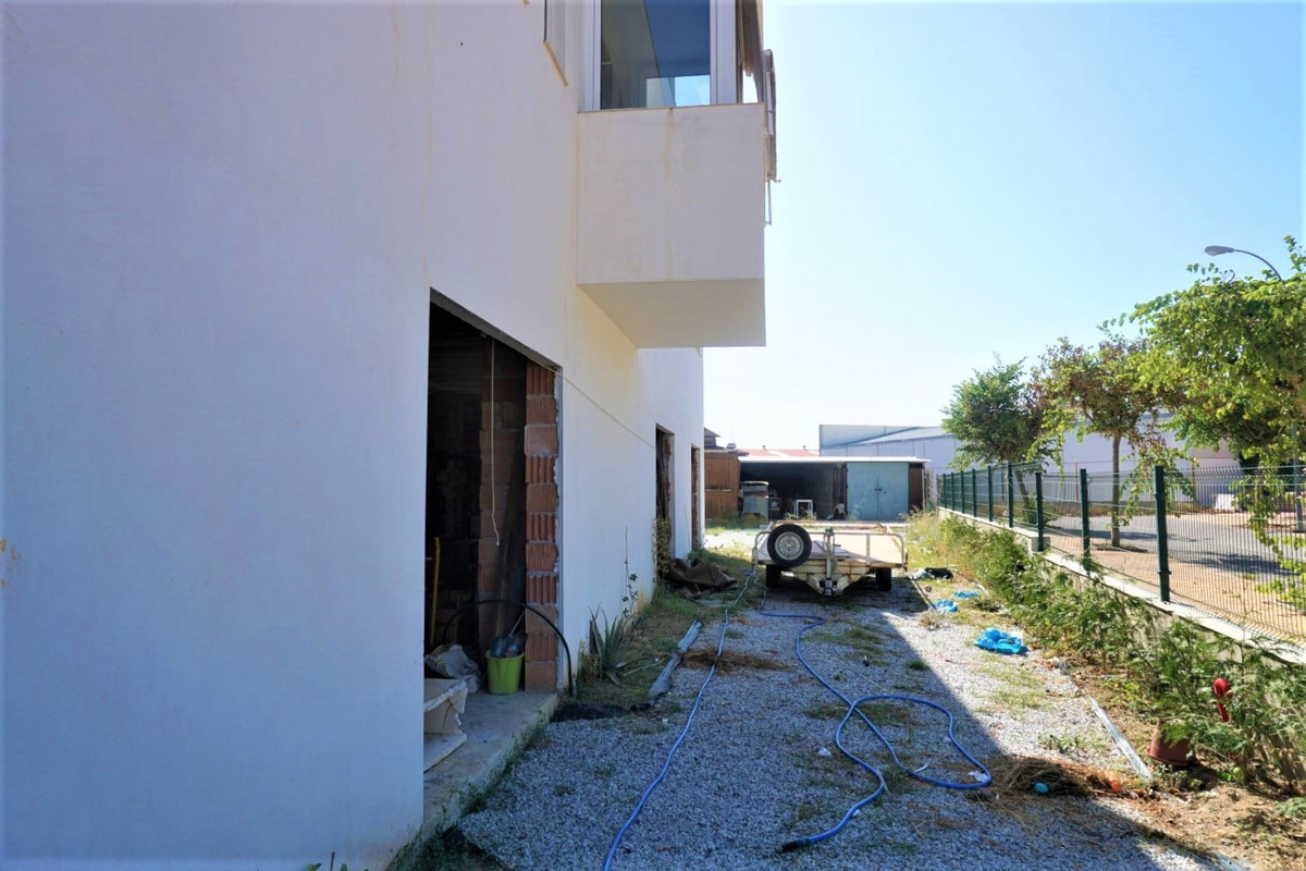 Se vende Villa - Chalet de 7 dormitorios en Costa Del Sol East, Málaga, España