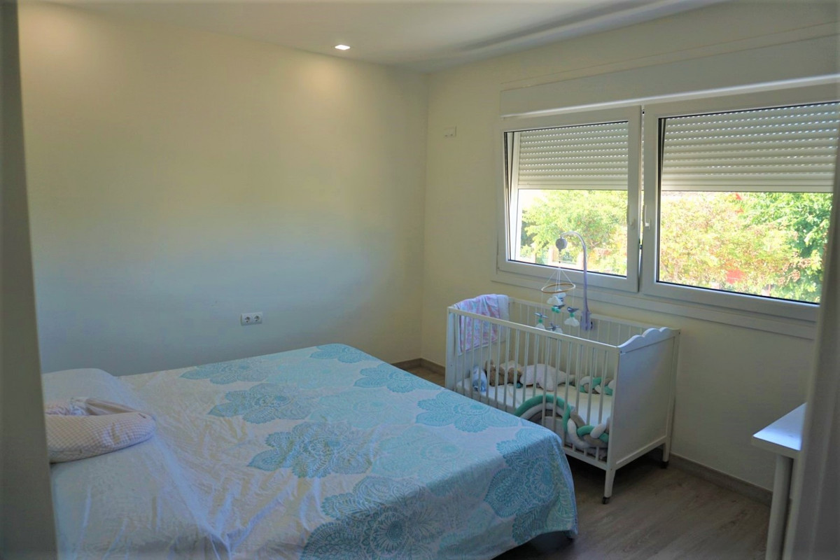 Se vende Villa - Chalet de 7 dormitorios en Costa Del Sol East, Málaga, España
