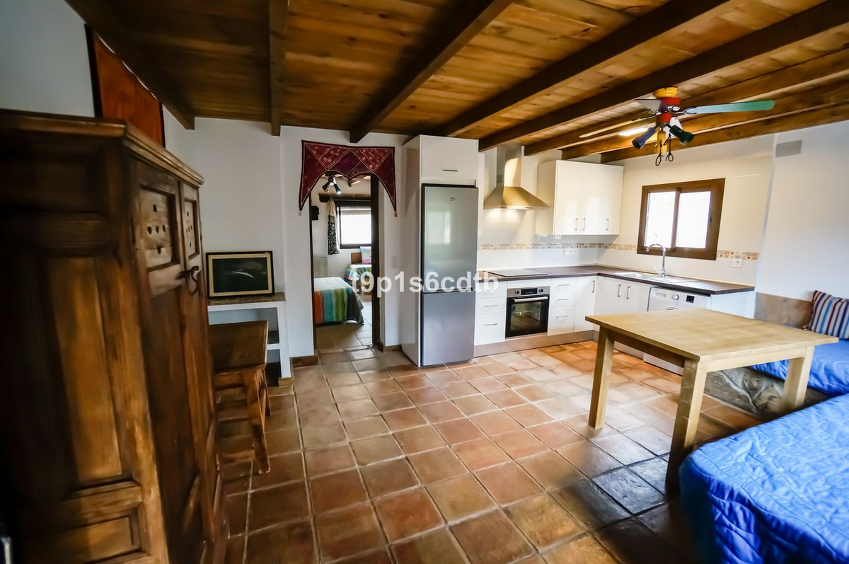 Commercial unit for sale in Valle De Abdalajis Costa Del Sol, Málaga, Spain