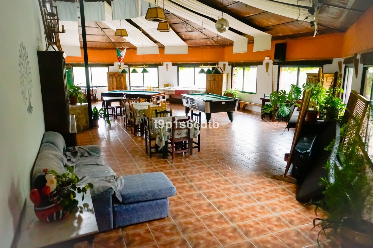 Commercial unit for sale in Valle De Abdalajis Costa Del Sol, Málaga, Spain
