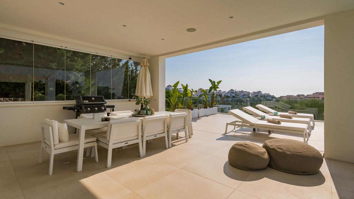 Se vende Villa - Chalet de 3 dormitorios en Costa Del Sol, Málaga, España