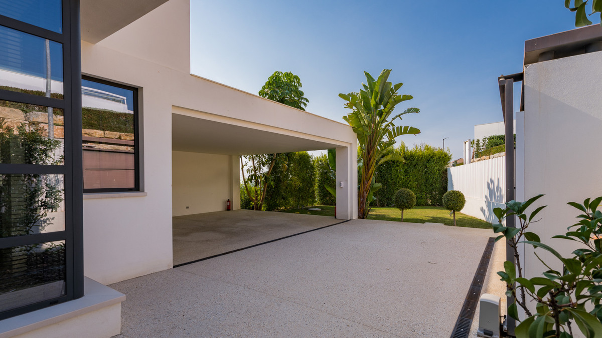 Se vende Villa - Chalet de 3 dormitorios en Costa Del Sol, Málaga, España