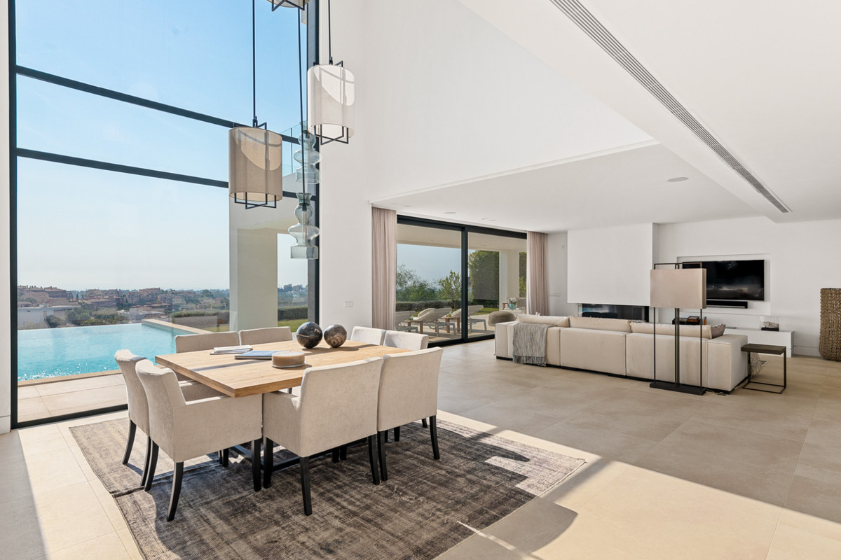 Se vende Villa - Chalet de 3 dormitorios en Costa Del Sol, Málaga, España