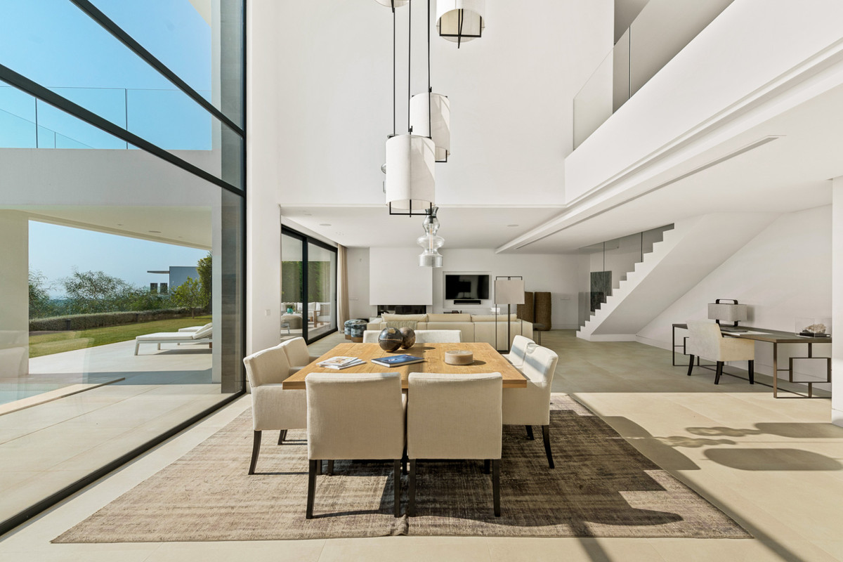 Se vende Villa - Chalet de 3 dormitorios en Costa Del Sol, Málaga, España