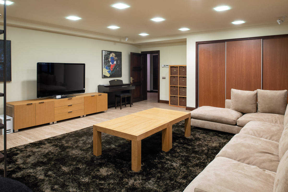 Se vende Villa - Chalet de 5 dormitorios en Costa Del Sol, Málaga, España
