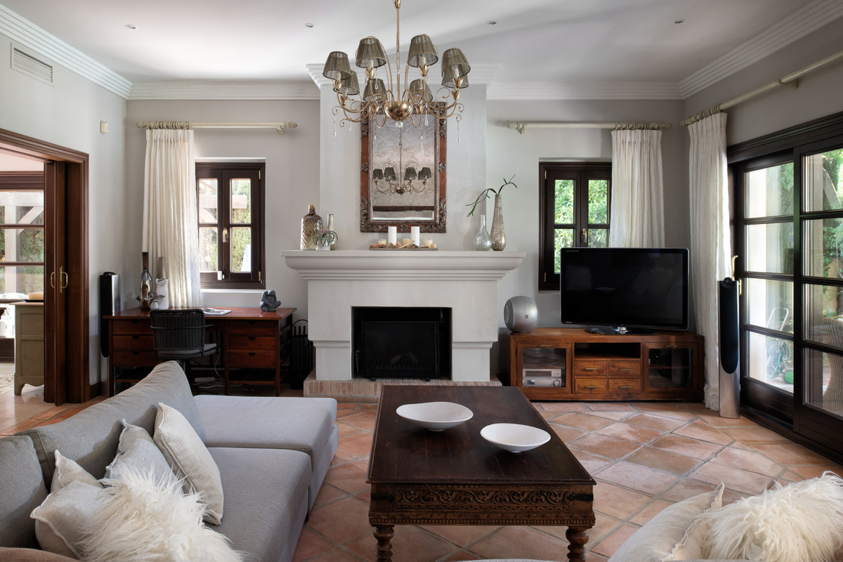Se vende Villa - Chalet de 5 dormitorios en Costa Del Sol, Málaga, España