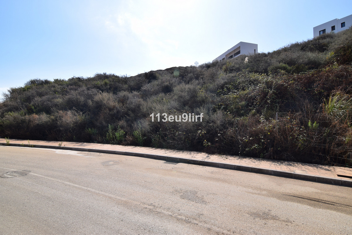 Se vende Terreno Urbano  en Costa Del Sol, Málaga, España
