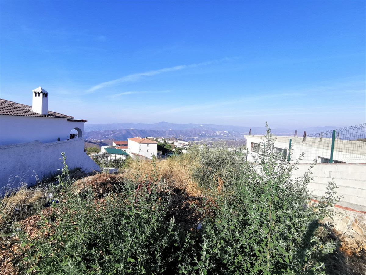 Se vende Terreno Urbano de 1 dormitorios en Costa Del Sol East, Málaga, España