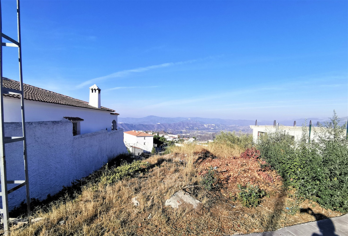 Se vende Terreno Urbano de 1 dormitorios en Costa Del Sol East, Málaga, España
