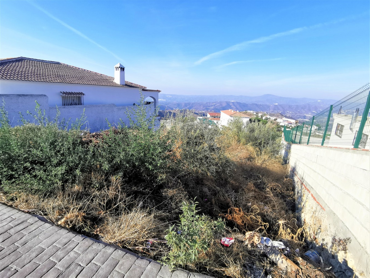 Se vende Terreno Urbano de 1 dormitorios en Costa Del Sol East, Málaga, España