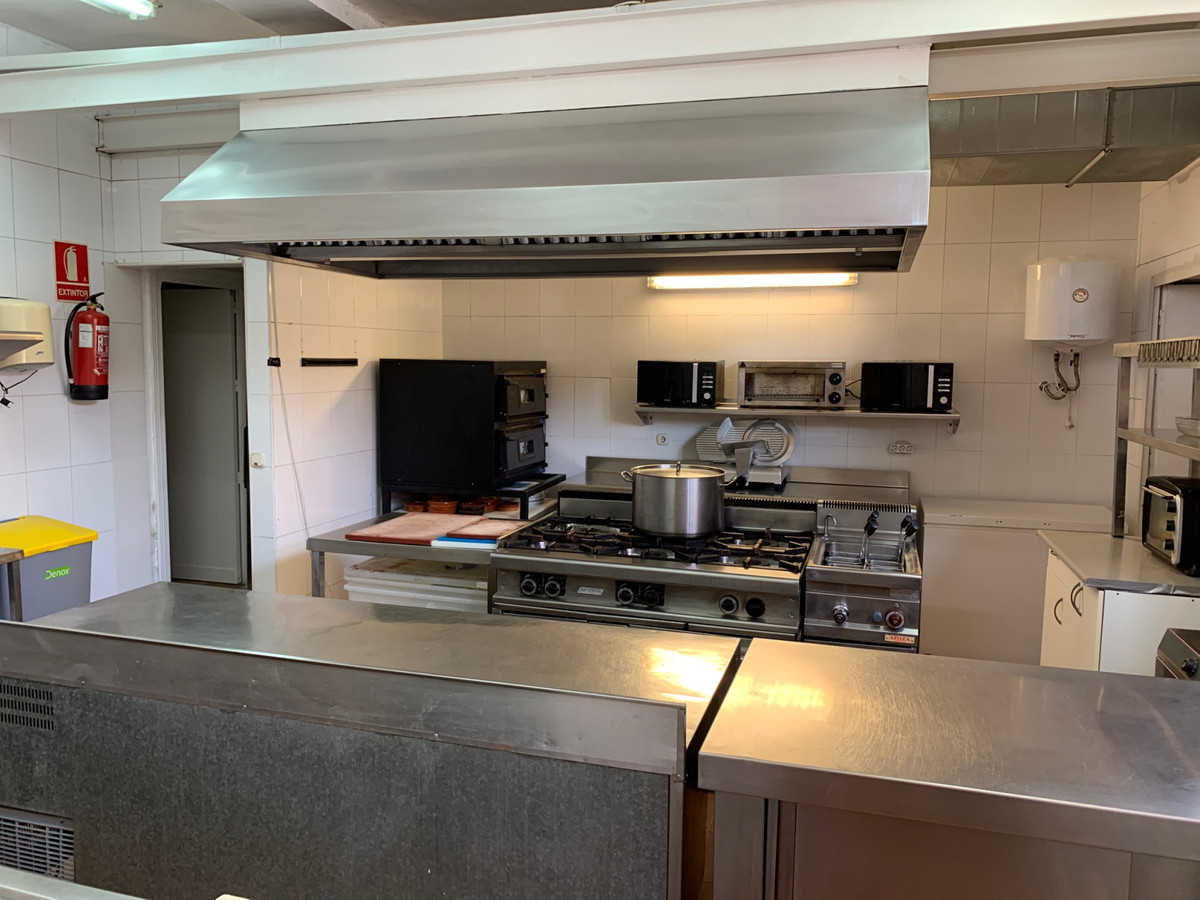 Se vende Restaurante  en Costa Del Sol, Málaga, España