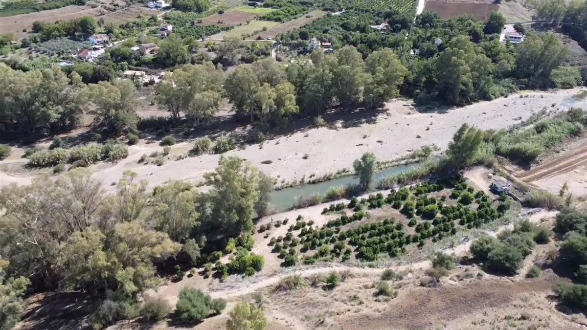 Se vende Terreno Rustico  en Costa Del Sol, Málaga, España